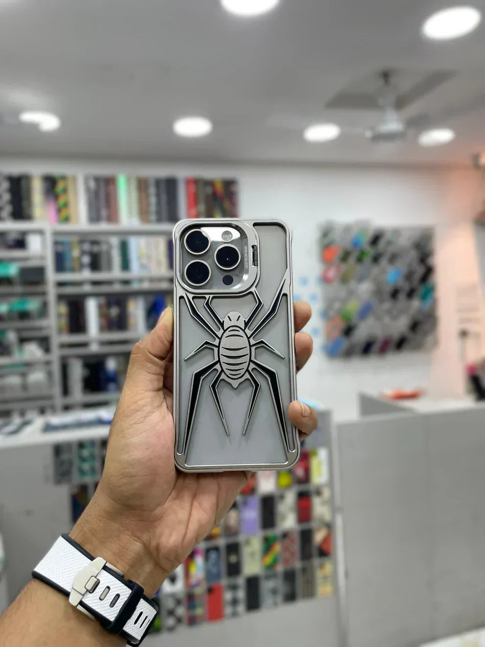 iPhone 12 Series Metal Spider Bumper Case with Stand