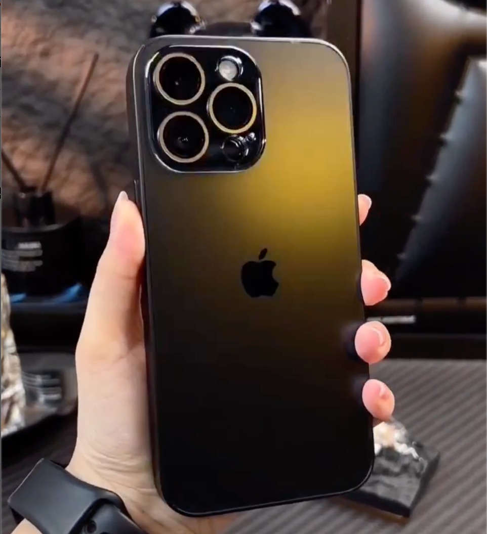 iPhone 15 Series Luxury Eagle Eye Protection