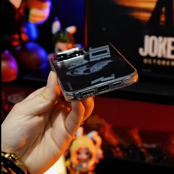 The Joker Graphic Edgy limited edition case