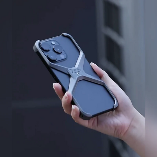 iPhone 15 Series Aluminum Alloy Hollow Cover iPhone